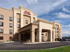 Hampton Inn & Suites Cedar Rapids - North