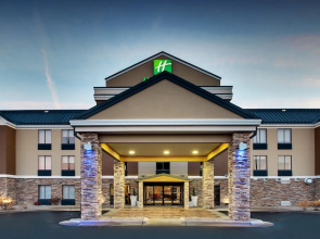 Holiday Inn Express Hotel & Suites Cedar Rapids-I-380 At 33Rd Ave
