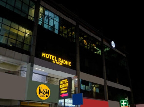 Itsy By Treebo - Radhe