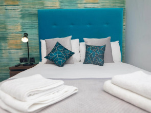 Paddington Park Hotel