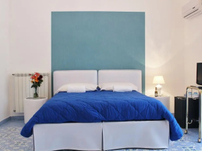 Piazza Tasso B&B