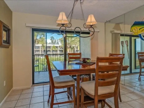 Sea Oats 221 2 Bedroom Home by RedAwning