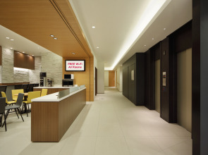 Red Roof Inn & Suites Osaka - Namba/Nippombashi