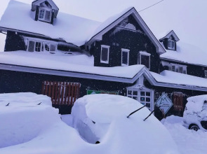 Madarao Mountain Lodge