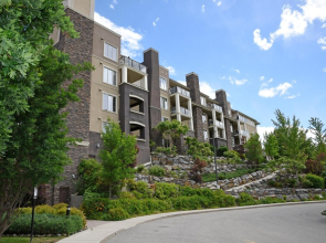 2404 Country Club Drive - 2 Bed + Den