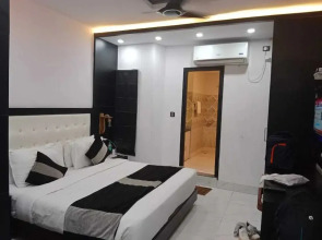 Friends Club Resort and Restaurant