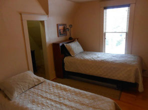 Agape Leelanau Cottage