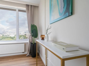 Full House (Фулл Хаус) на улице 1-я Магистральная 25