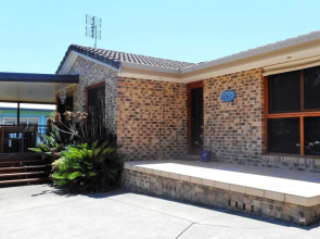 Lees By The Sea at South West Rocks