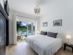 Lake View Villa - Scv 103876