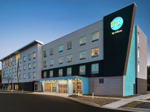 Tru by Hilton Duluth Mall Area
