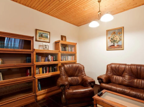 Park-Hotel Butenko Stable