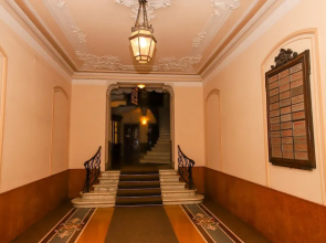 JOIVY Franci's House