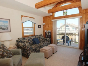 Stress Free Zone - 4 Br home by RedAwning