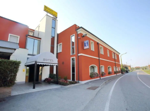 Hotel Sanvitale