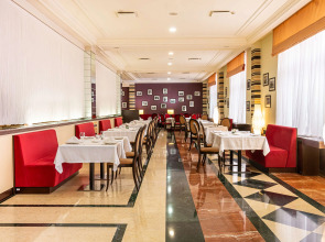 Radisson Hotel, Астана