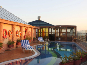Sea View Hotel
