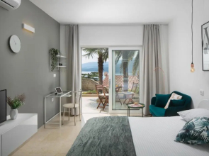 Studio apartment close to the sea - parking