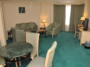 Zhuhai Holiday Resort Hotel - Light Inn