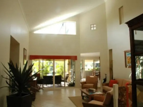 Alexander Lakeside Bed & Breakfast