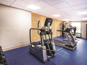 Garner Hotel Glen Burnie BWI Airport Area by IHG