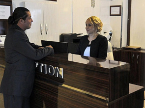 Sato Hotel Lara
