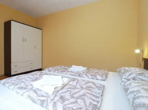 Apartment 1840