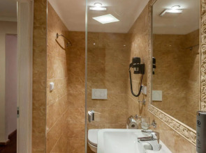 Boutique Residence by Little King