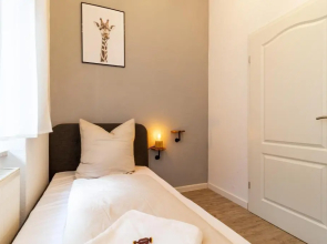 Exklusive Wohnung mit Kingsize-Bett I 75qm I am See I Netflix I gratis Kaffee & Teeangebot