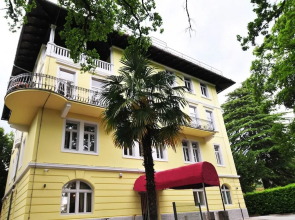 Hotel Villa Laurel