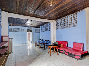SPOT ON 92208 Hotel Andira Syariah