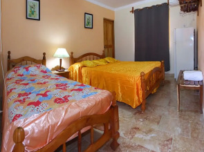 Hostal You & Me