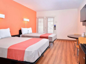 Days Inn by Wyndham Brawley