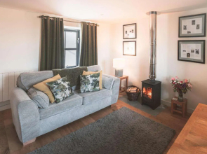 Monkstadt No 6 -Jessie's Hideaway