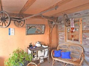 Small Apartment in Bad Tabarz in Thuringia With Garden and Pool