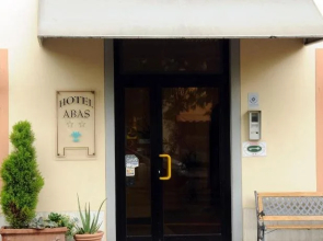 Hotel Abas