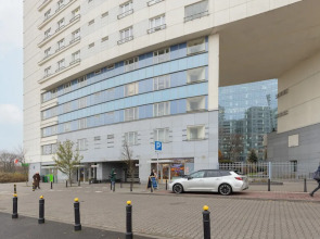 Warsaw Słomińskiego by Renters