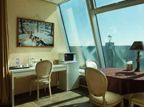 Отель «Империя-Сити»