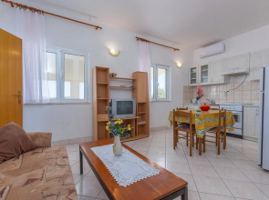 Awesome Home in Sevid With 5 Bedrooms