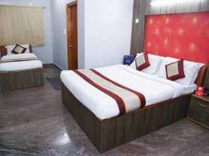 Holidays Dollars Grand by OYO Rooms