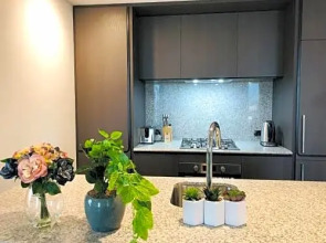 2BR APT in Melbourne CBD / Melbourne Uni / RMIT