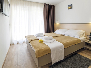 Centinera Resort & Camping