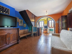 Casa Iris Holiday Home with Pool