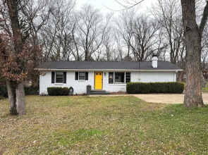 The Yellow Door Home for 8