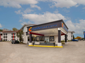 Comfort Inn & Suites Barrie