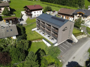 Simple Life Apartments