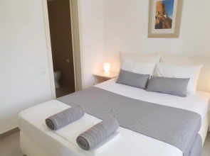 Thomas Apartments in Katapola