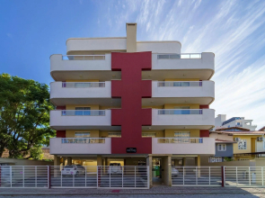 301RG - Apartamento Alto Padrão 2 quartos para 05 pessoas em Bombas - SC