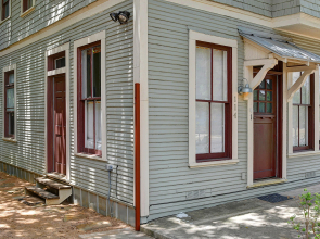 Cozy Downtown Historic House - Casa Verde