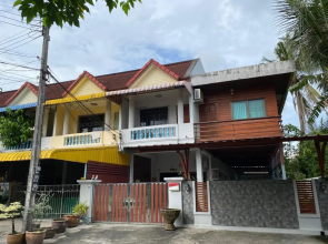 Pani House